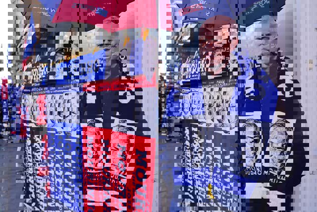 2232563
