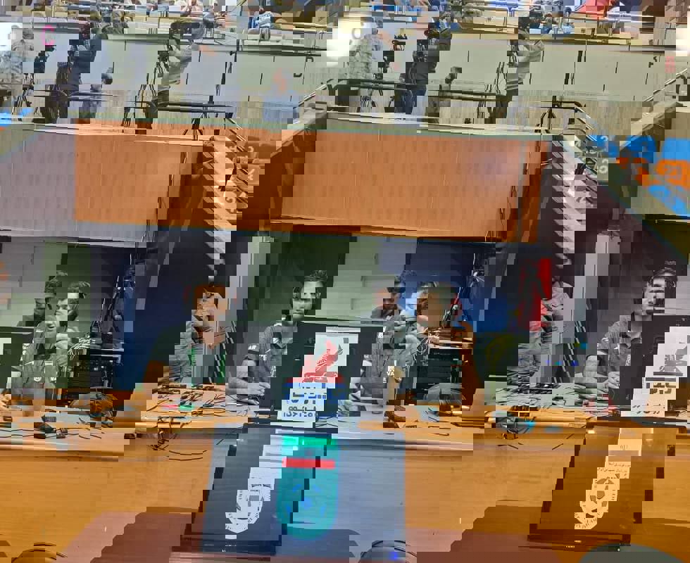 2232682