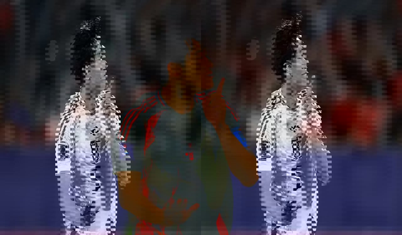 2232860