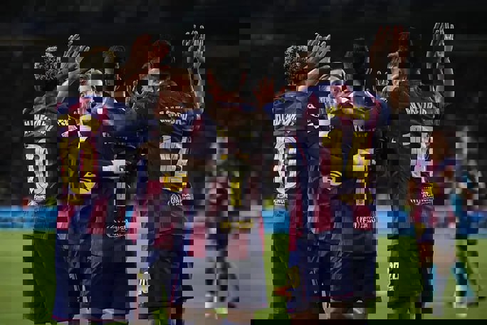 2233070