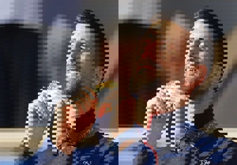 2233405