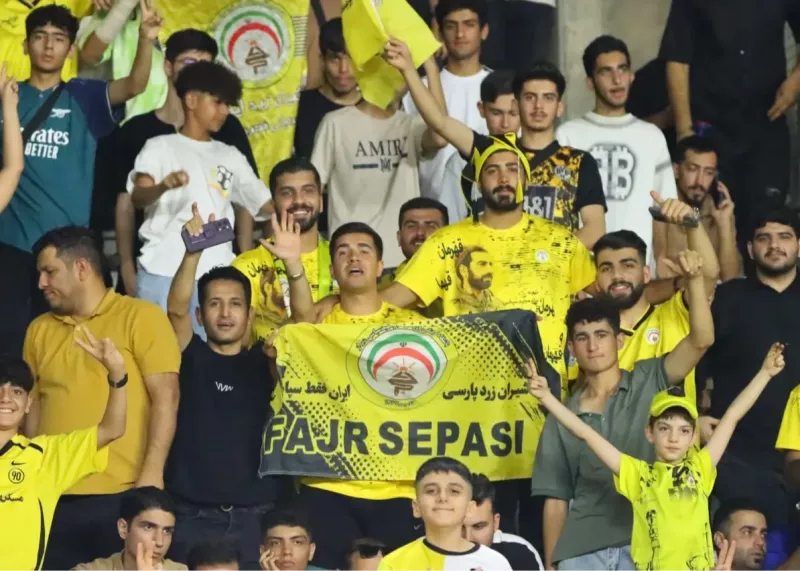 قلب فجر شکست: بازی با استقلال بدون تماشاگر!