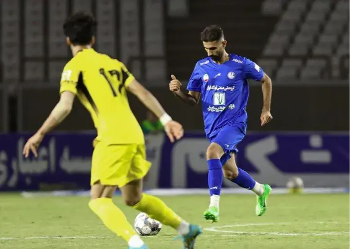 داور، VAR و یک گل بحث‌برانگیز در شیراز (عکس)