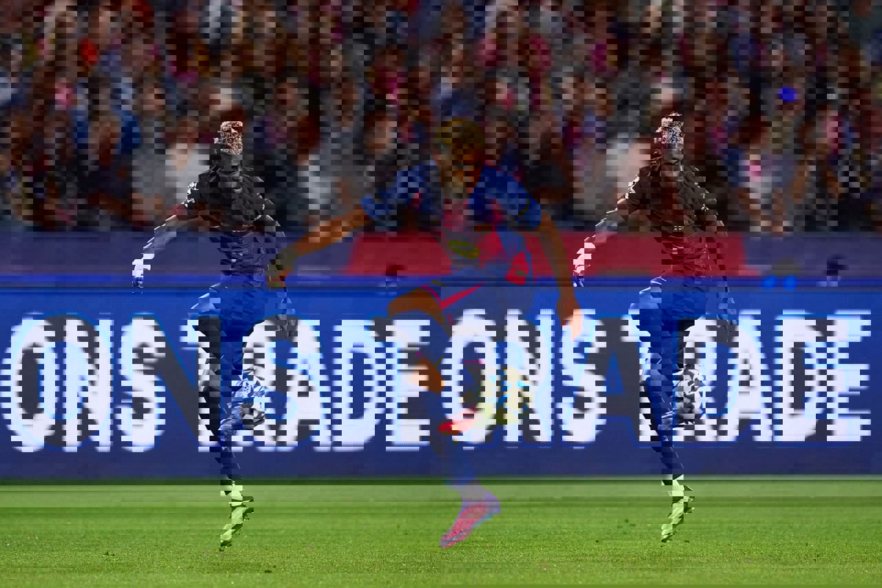 2233575