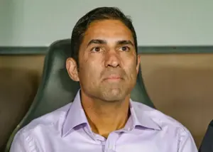 هاشمیان سرمربی پرسپوليس مقابل ذوب