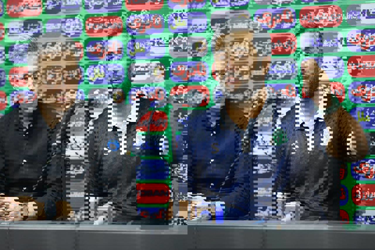 2233673
