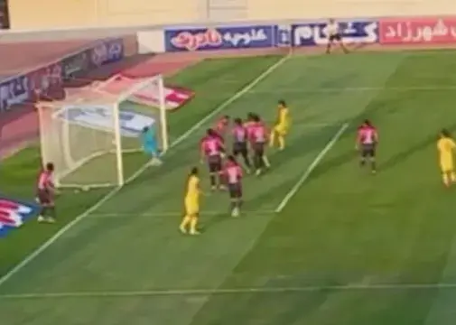 باشگاه شمس آذر: فناوری گل‌لاین بیاورید
