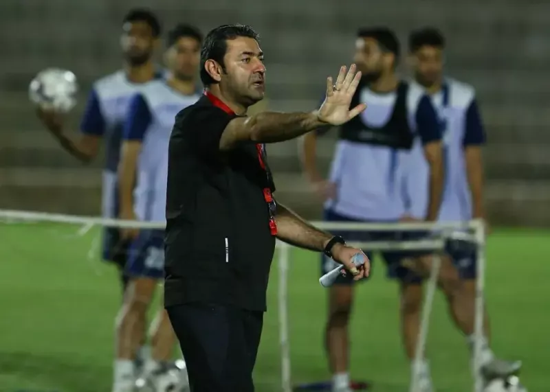 فاضلی: افسوس که پرسپولیس را شکست ندادیم