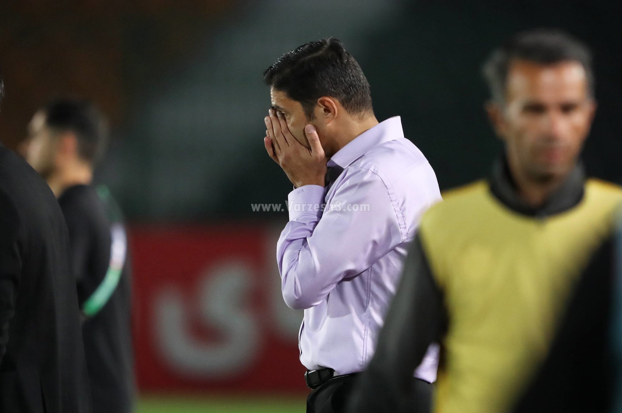 وحید هاشمیان تا هشت آذر از پرسپولیس مهلت دارد