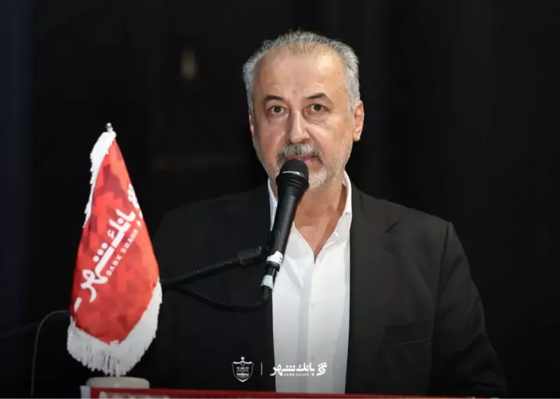درخواست استعفای دلسوزانه از رضا درویش!