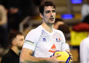 قهرمان المپیک و توضیح درباره حذف ناباورانه