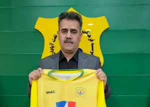 پورموسوی: در نفت آبادان برنامه دو ساله دارم