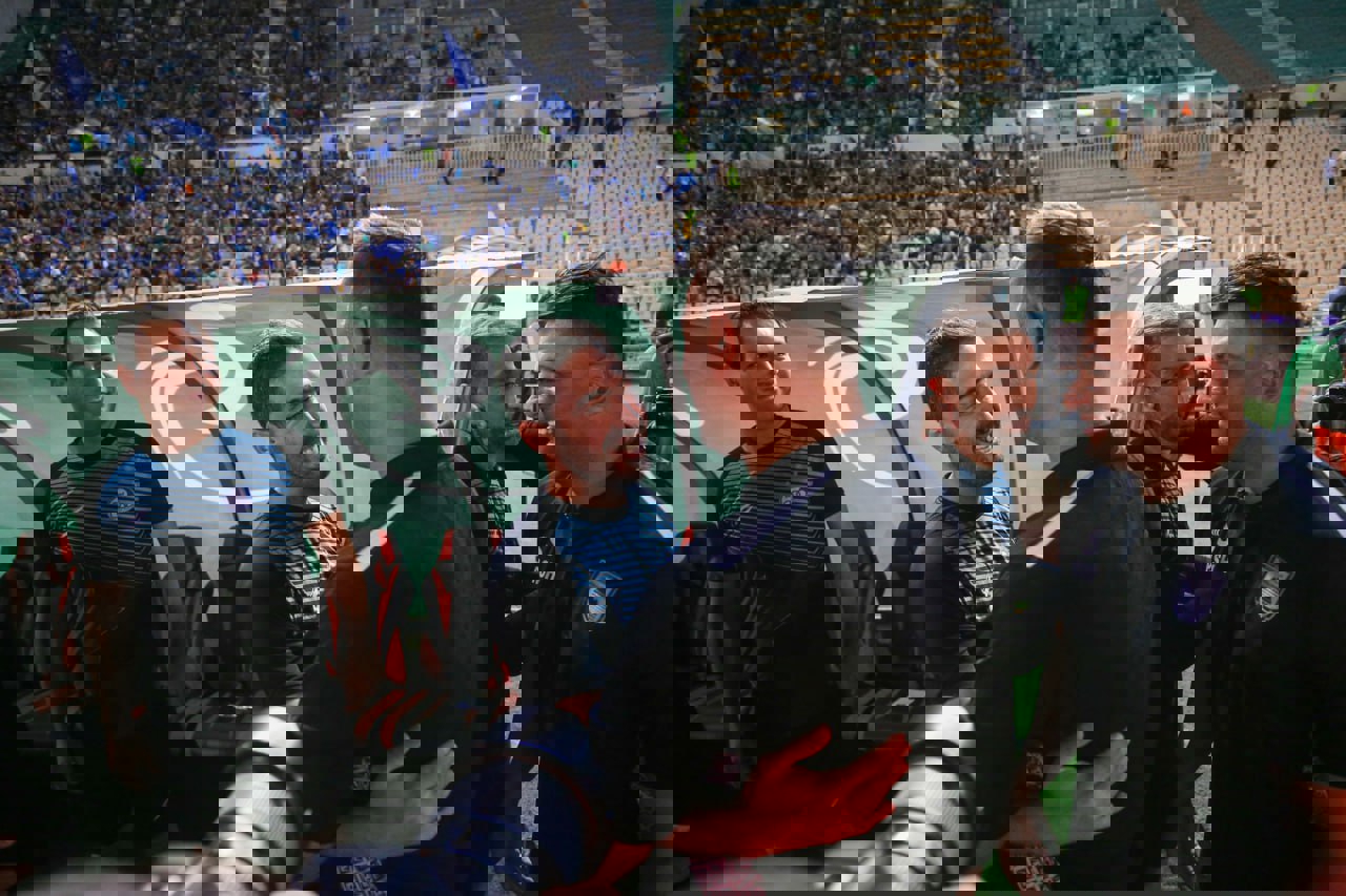 2244381