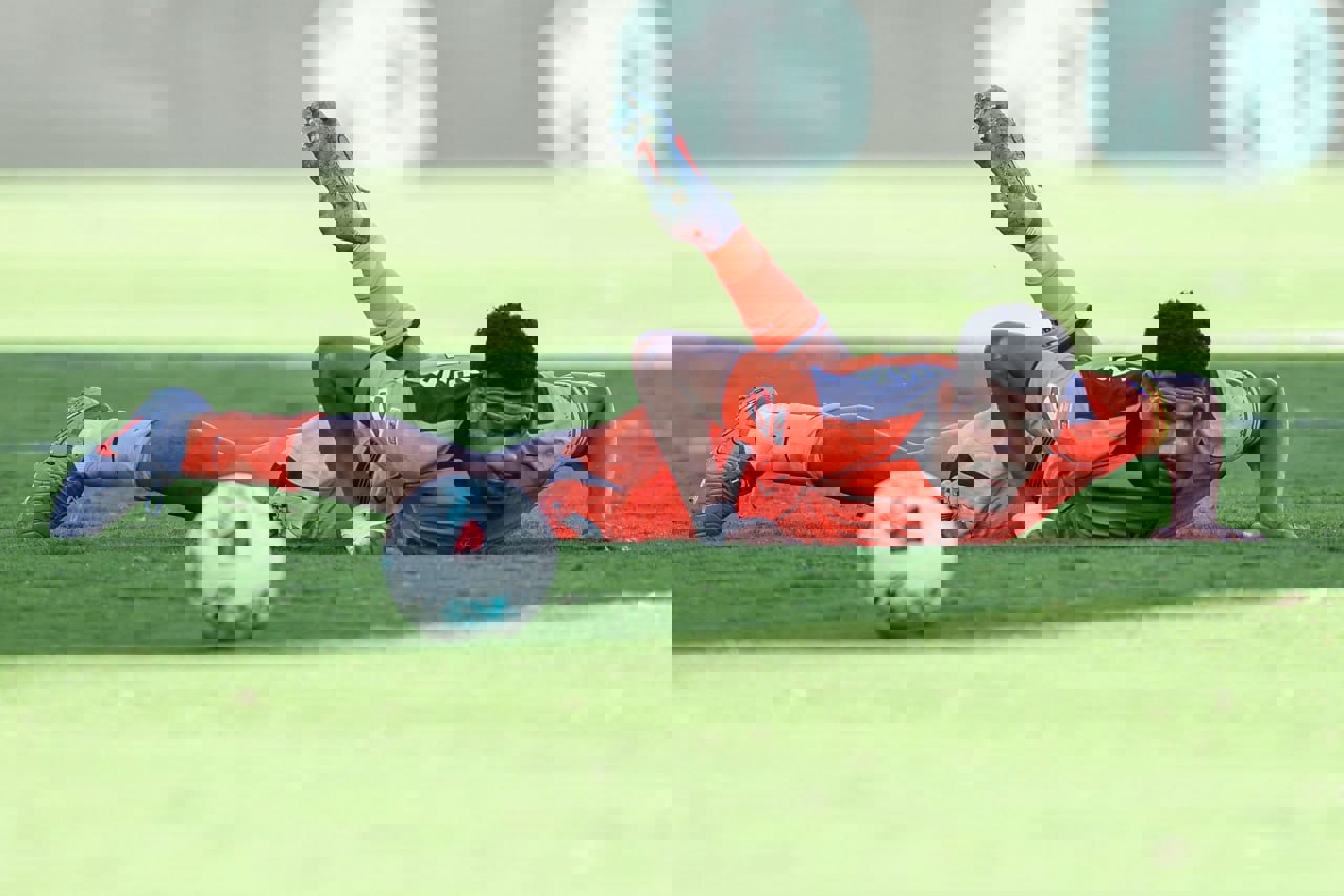 2244449