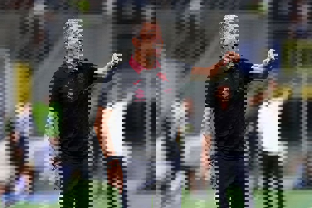 2244872