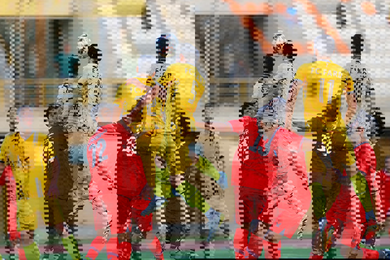 2245082