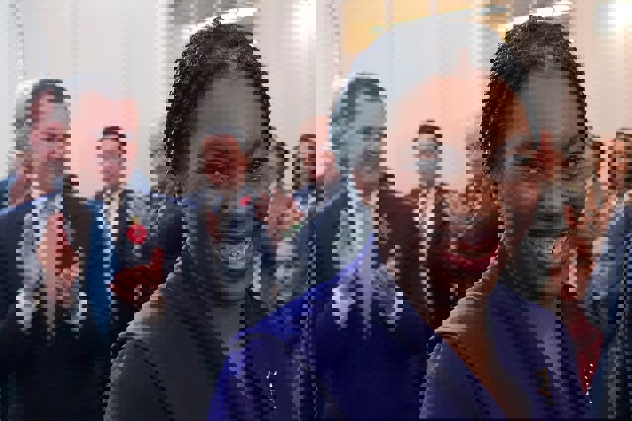 2245223