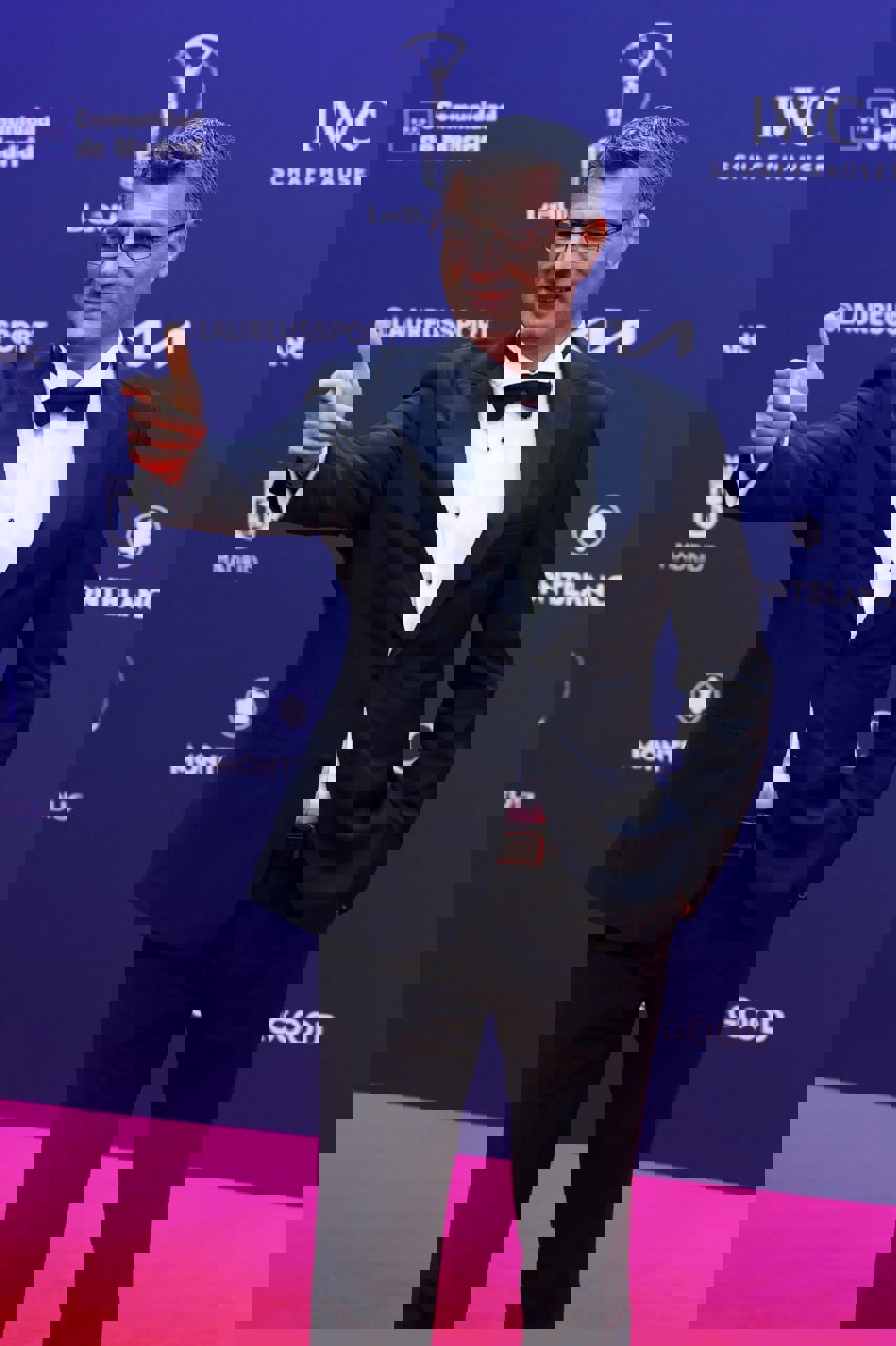 2245145