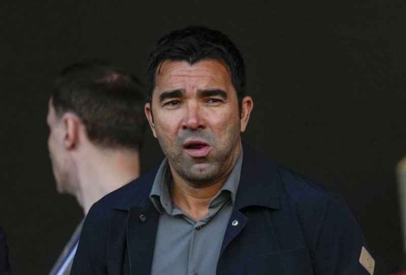 نامزد ریاست بارسا علیه دکو: او را نمی‌خواهم!