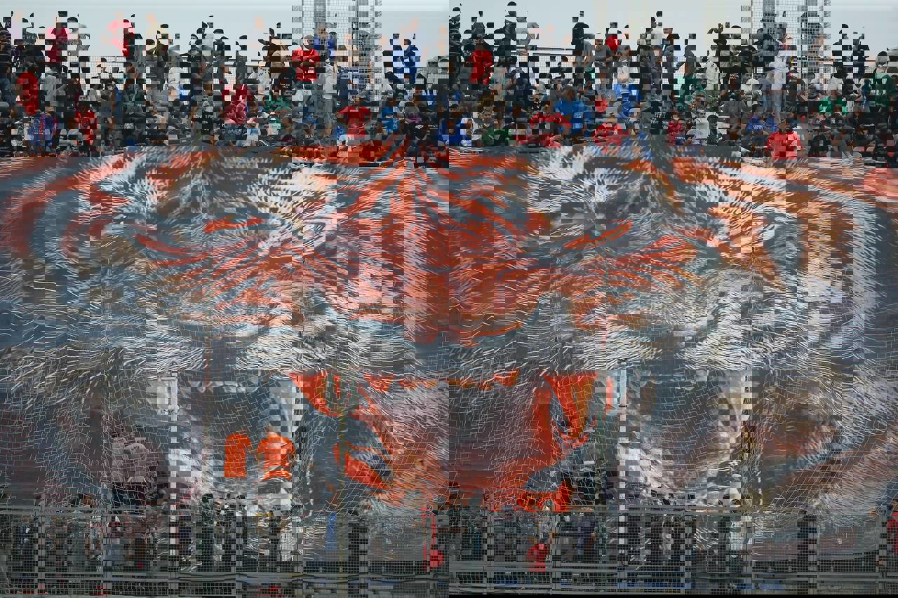 2245203