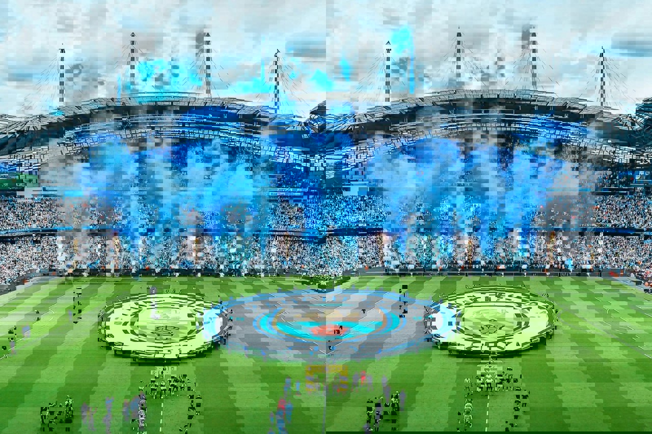 2245599