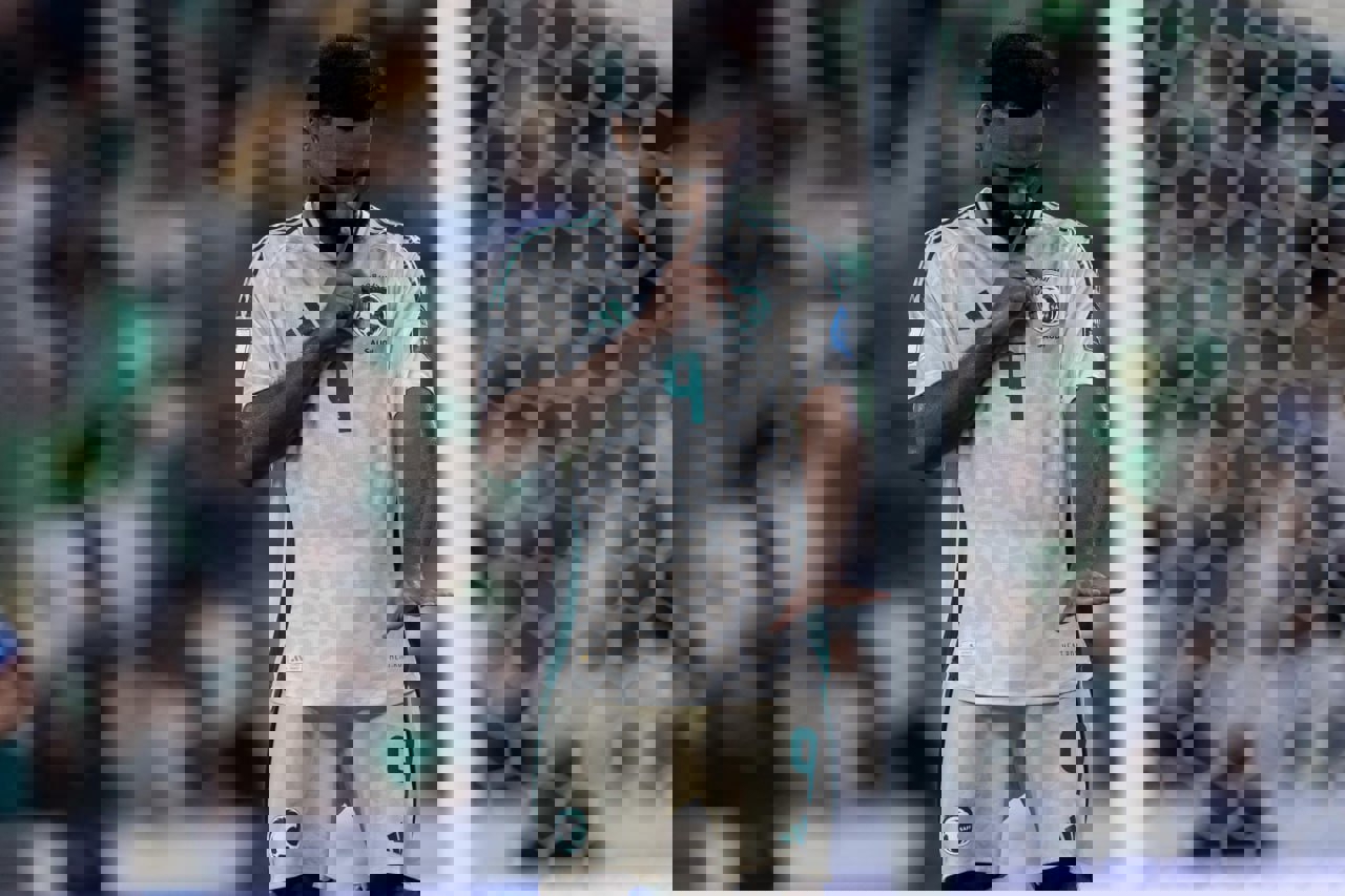 2245625