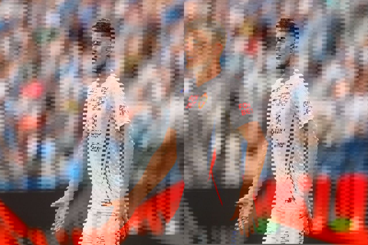 2245282