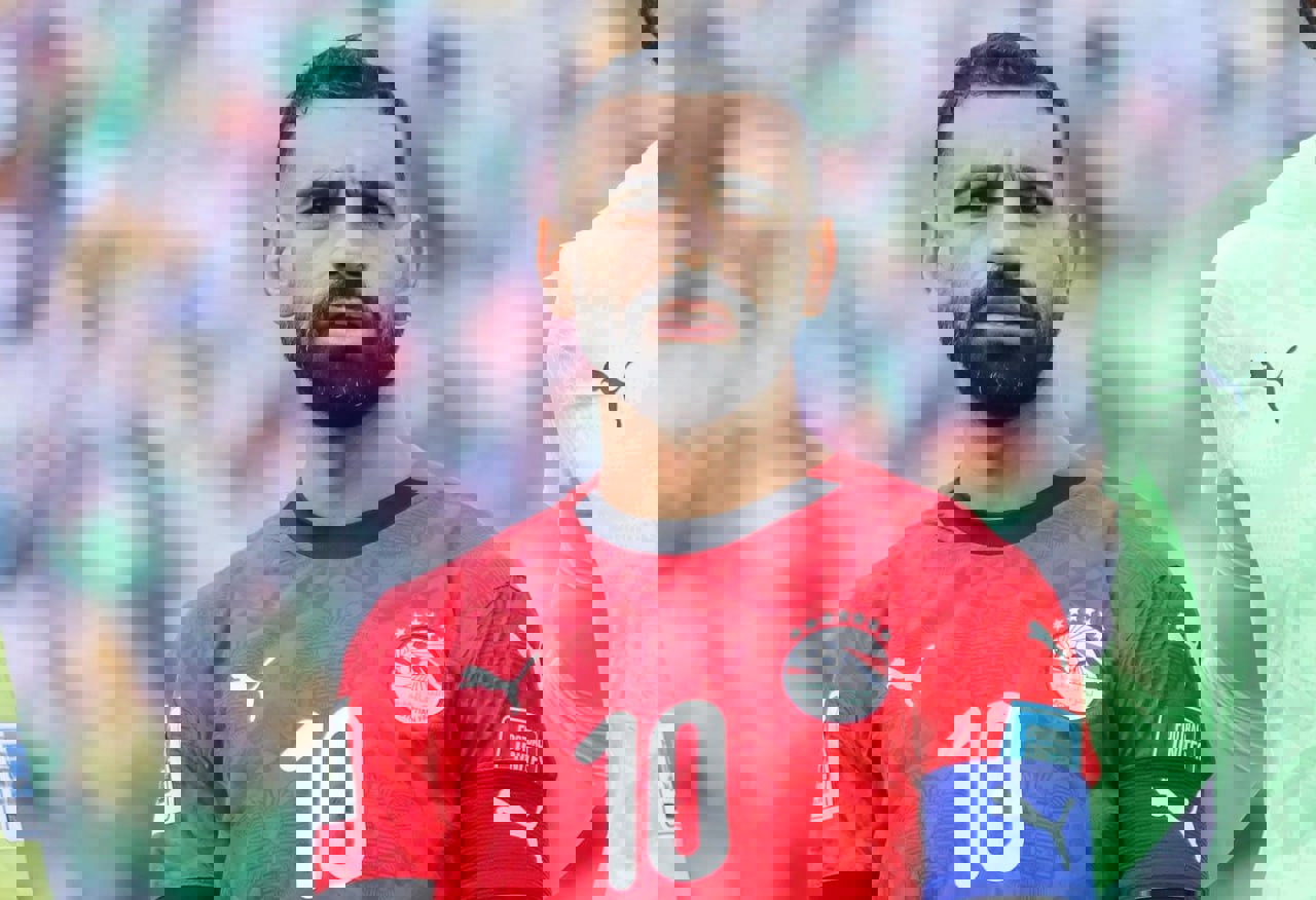 2245623