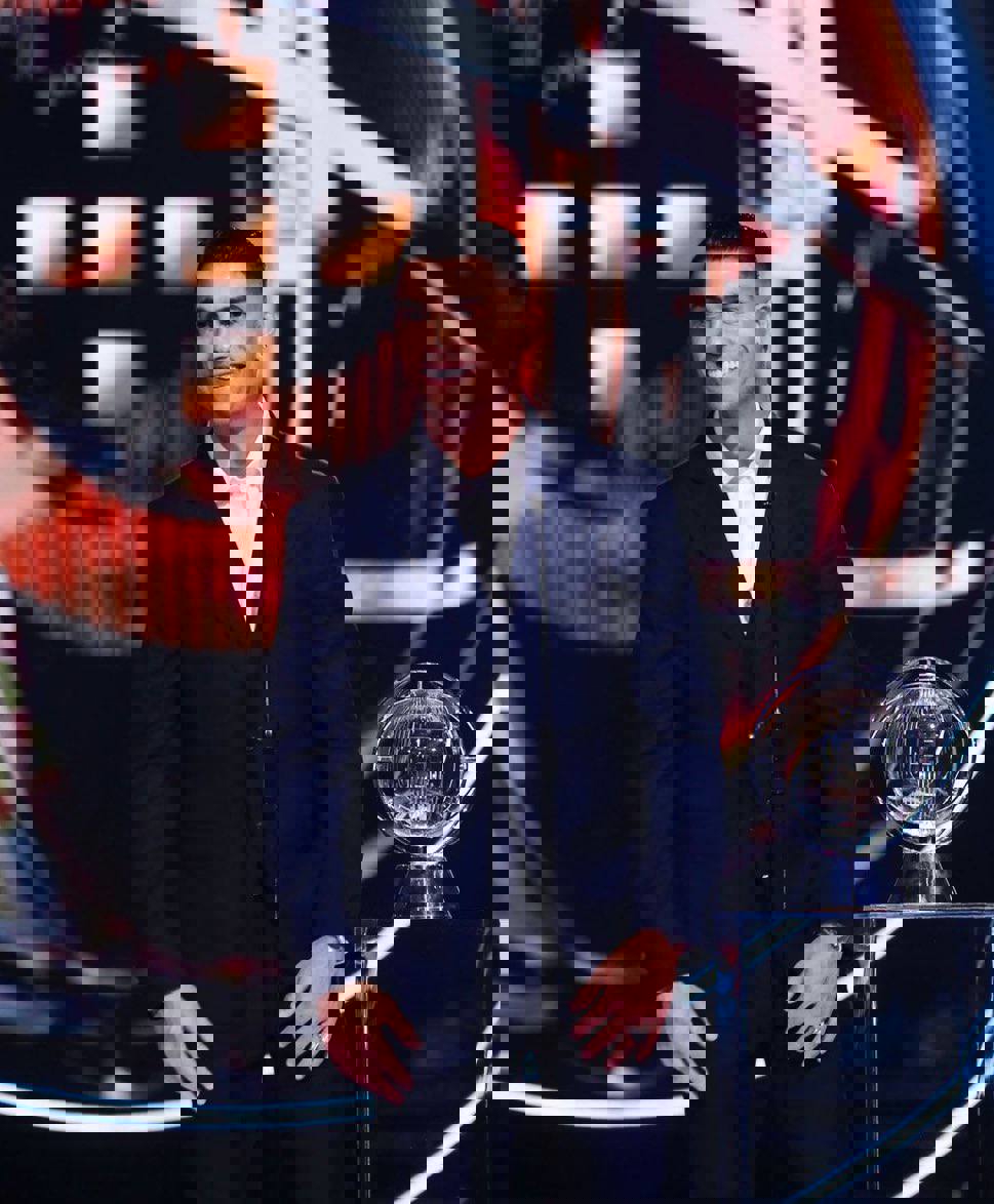 2245322