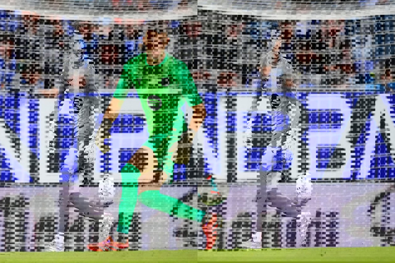 2245617