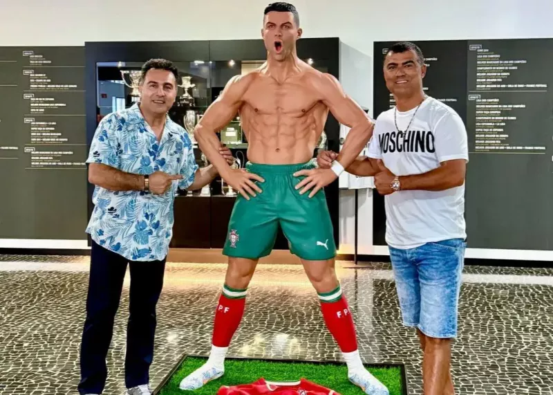 مجسمه جدید رونالدو در موزه CR7 نصب شد