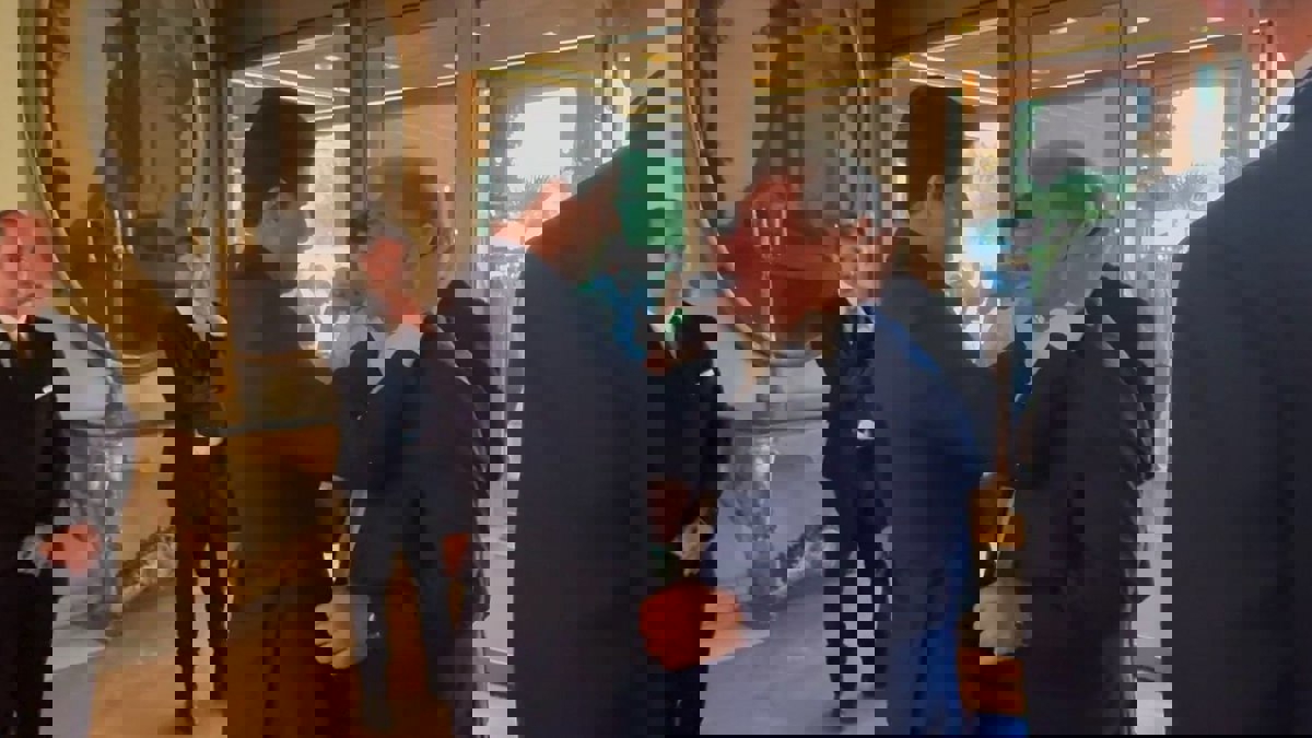 2245424