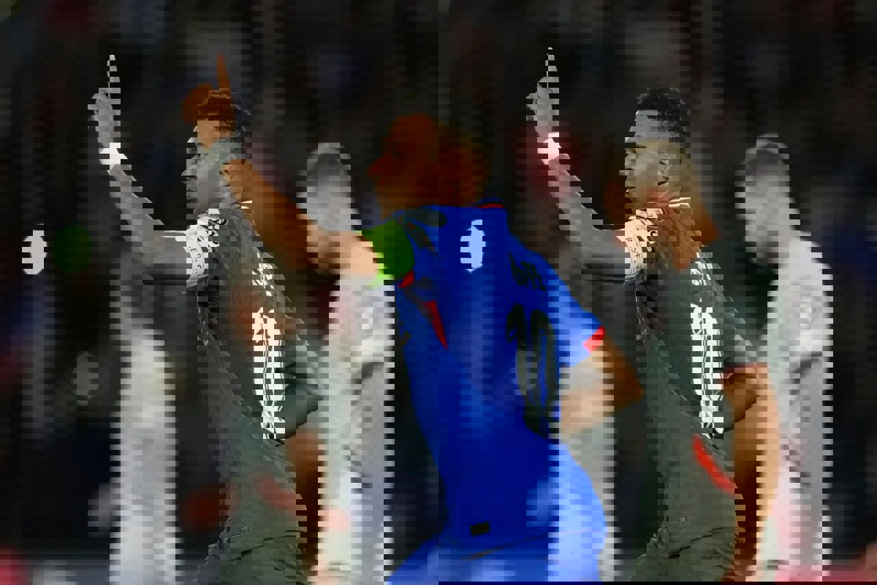 2245590
