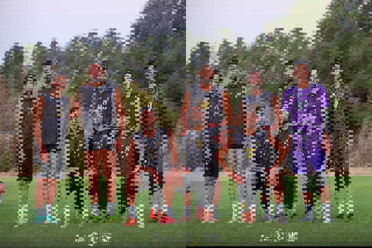 2245571