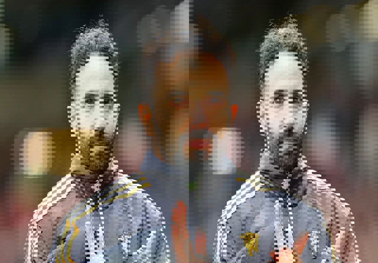2245574