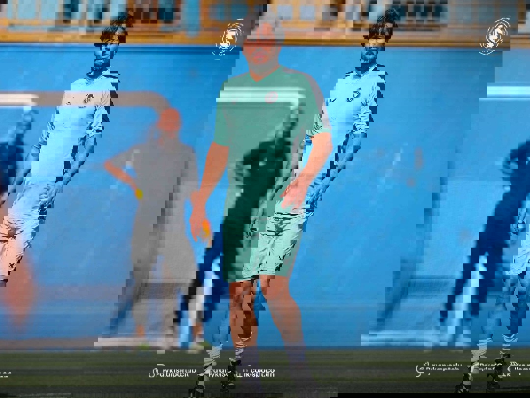 2245472