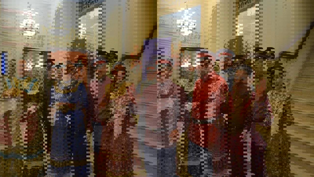 2245588
