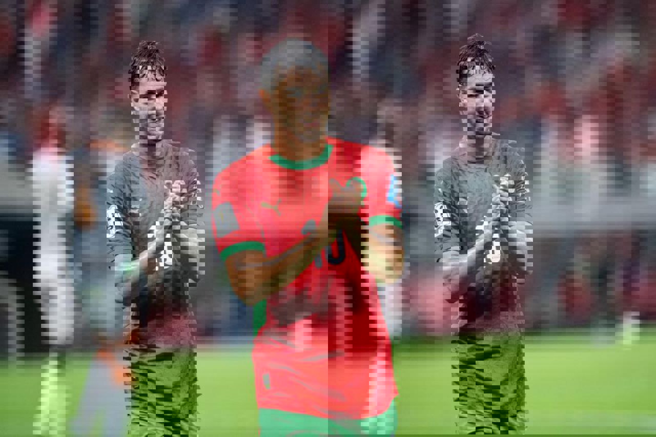 2245687