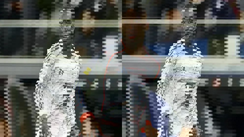 2245936
