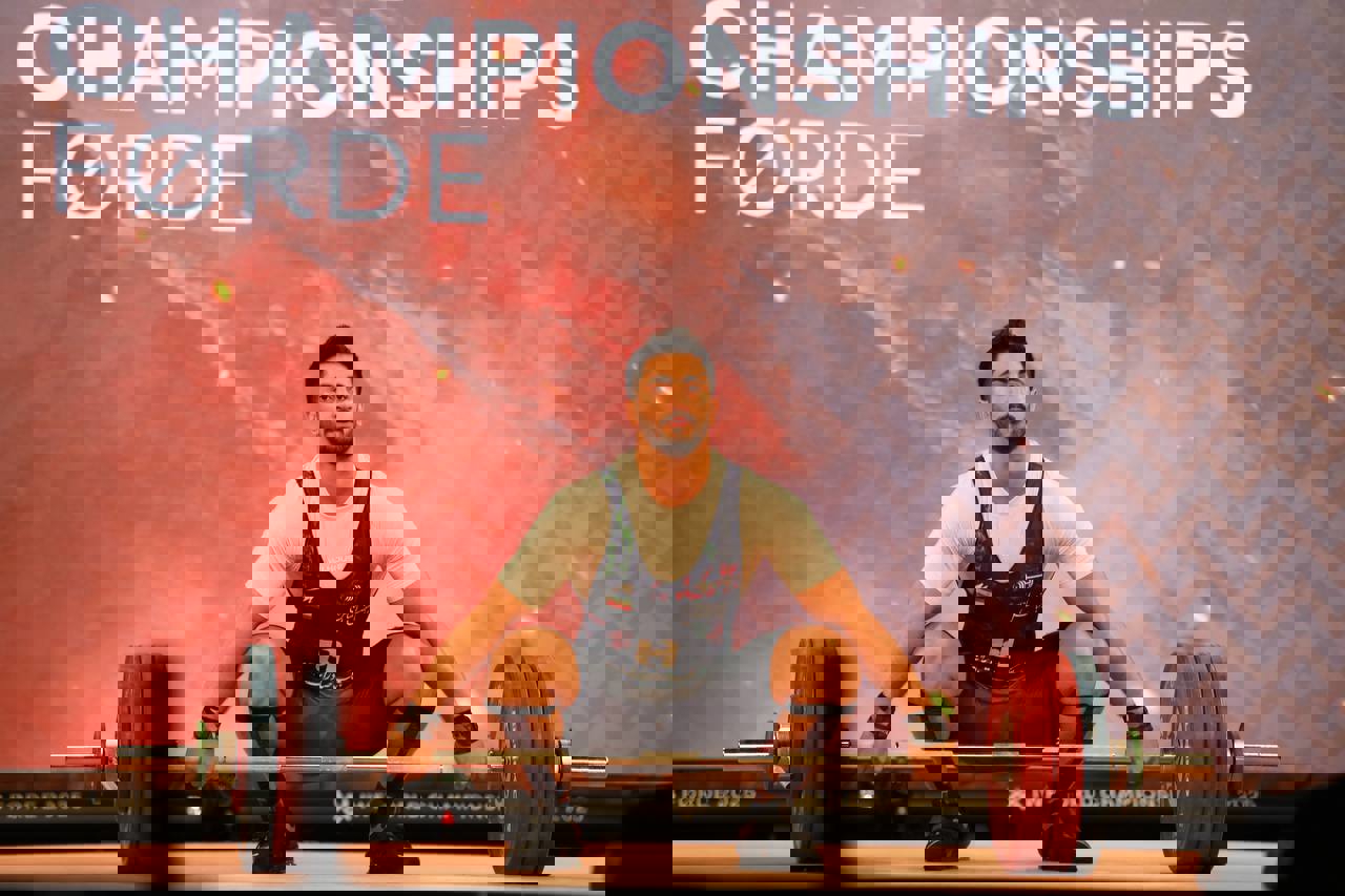 2245914