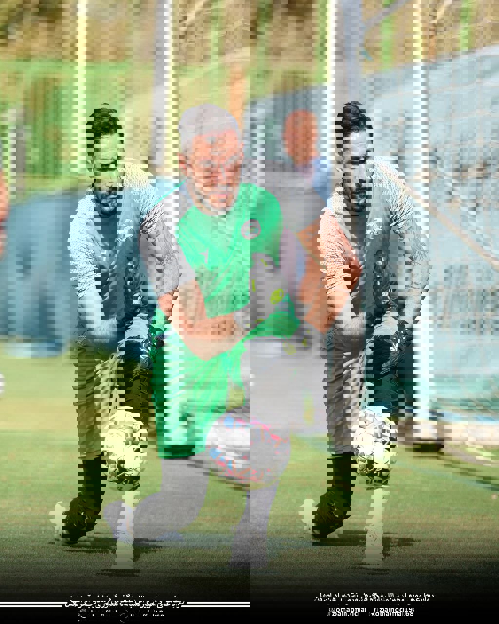 2245927