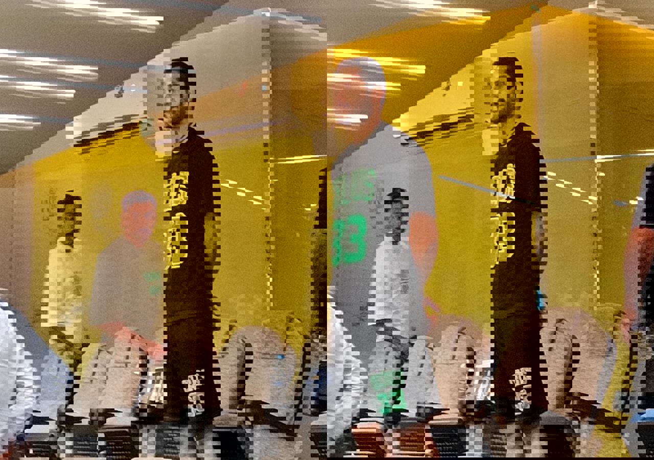 2245992