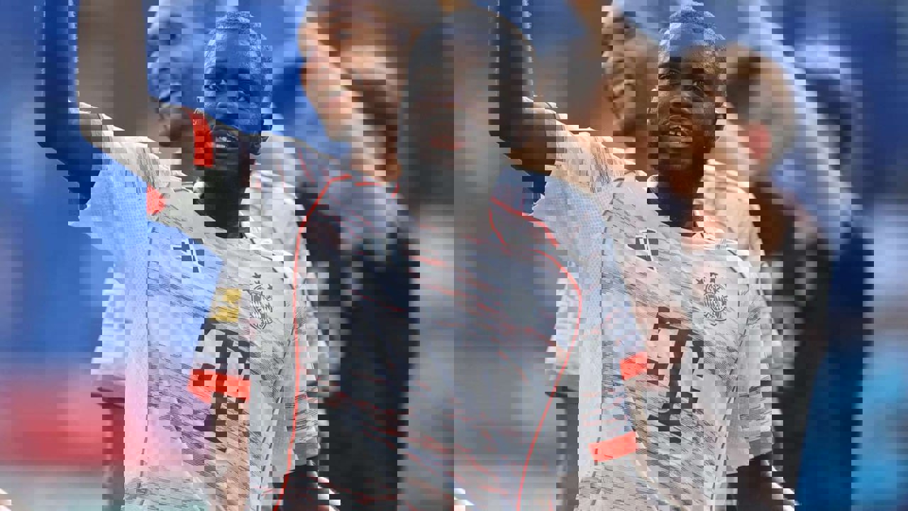 2245967