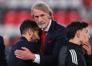 مالک یونایتد دروغ گفت: آموریم اخراج میشود