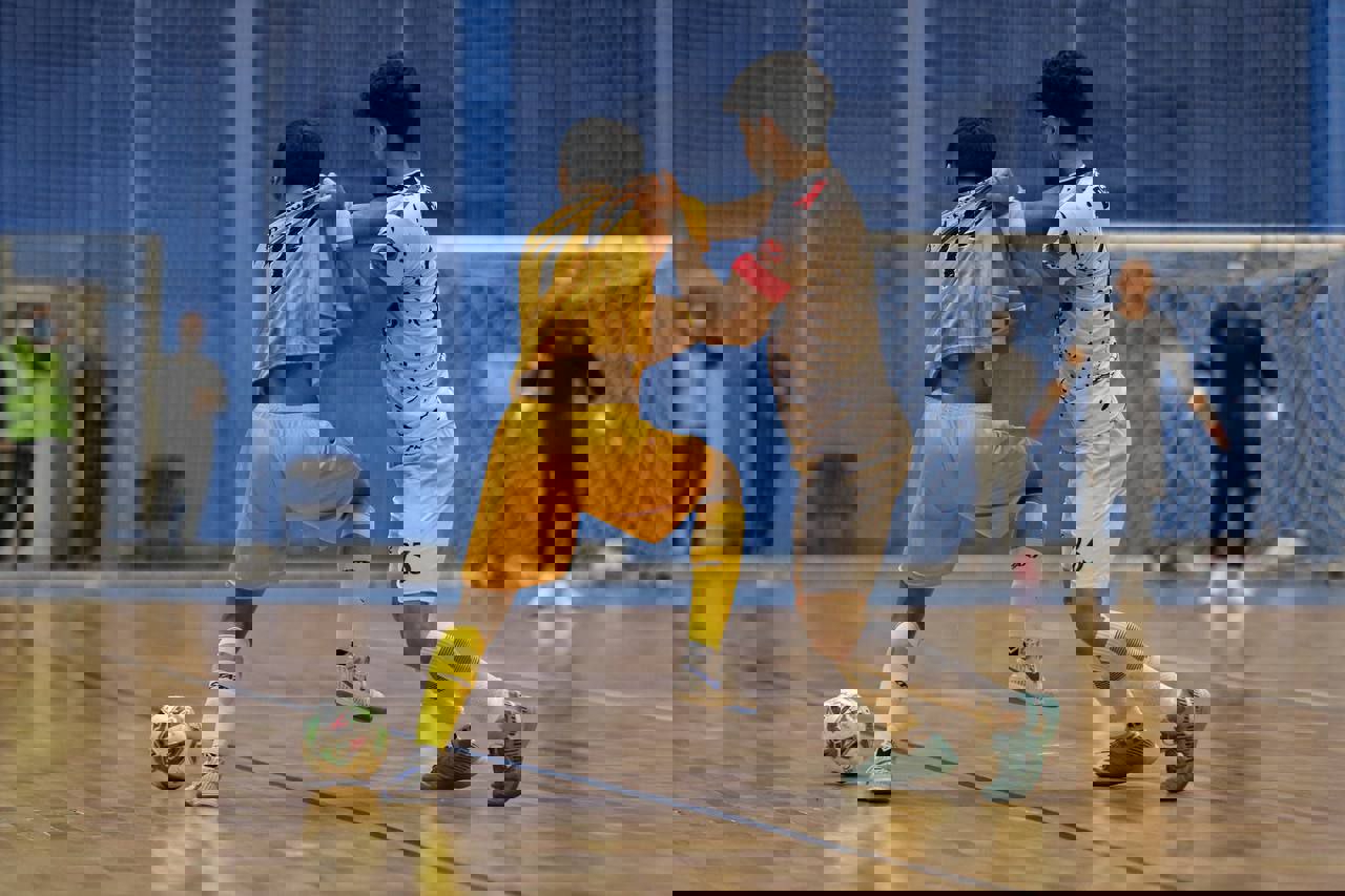 2246572