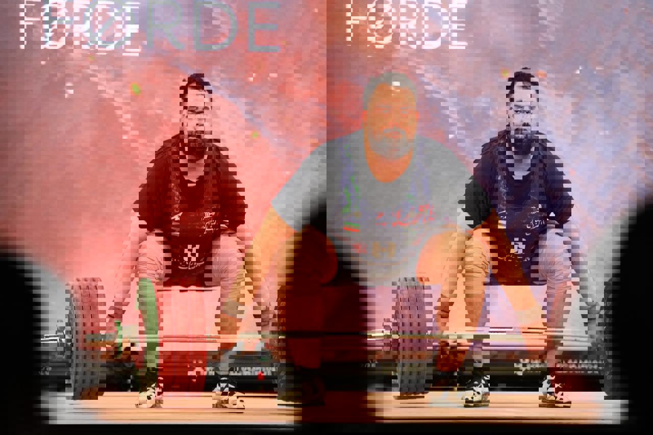 2246537