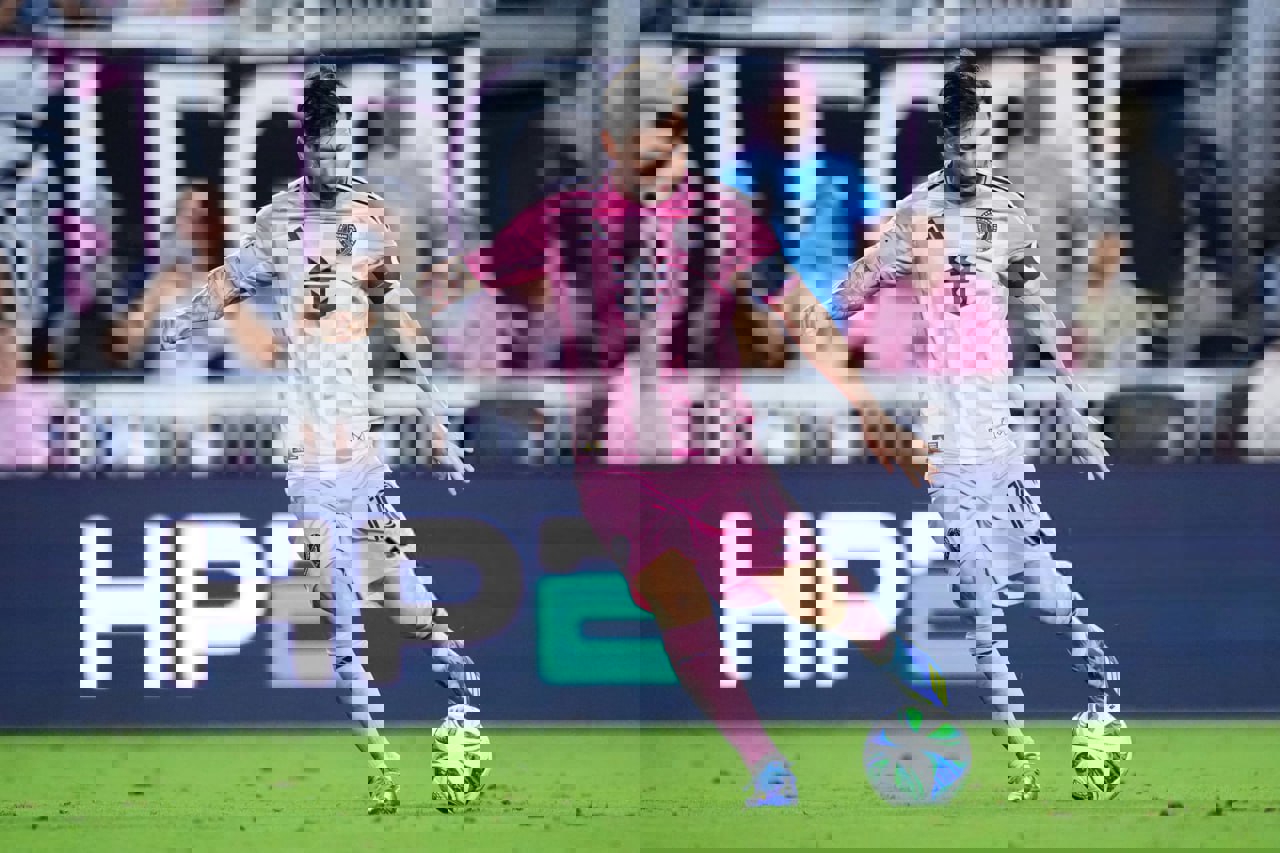 2247442
