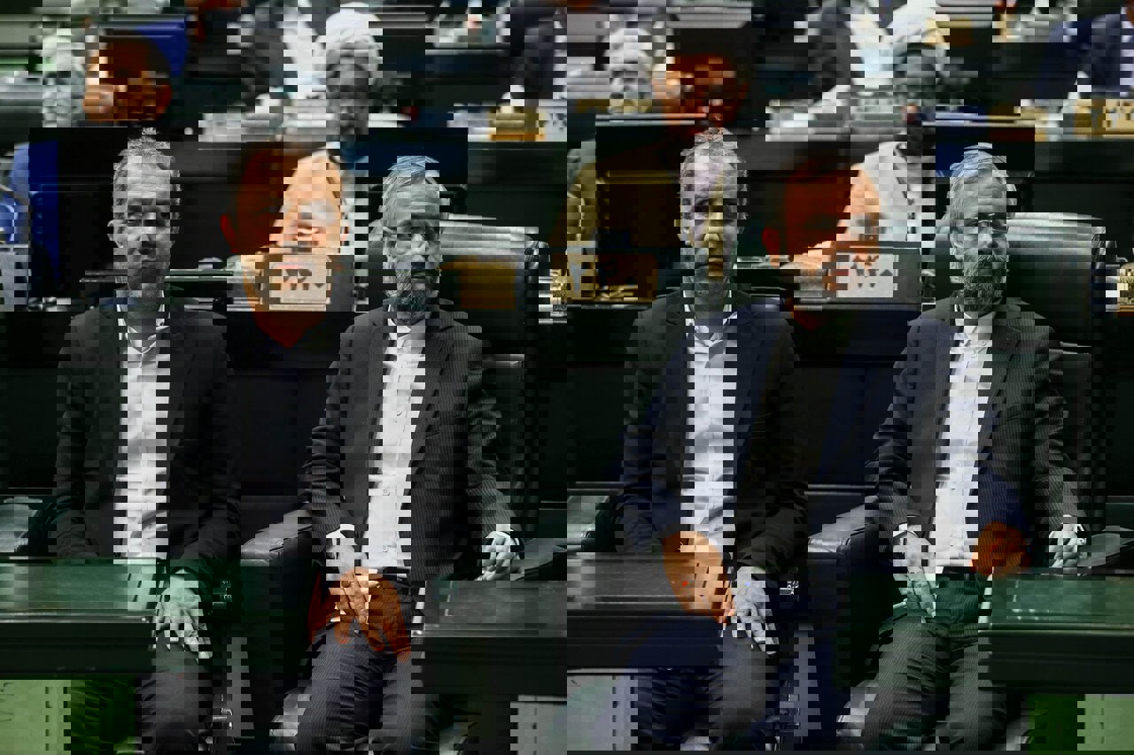 2247205