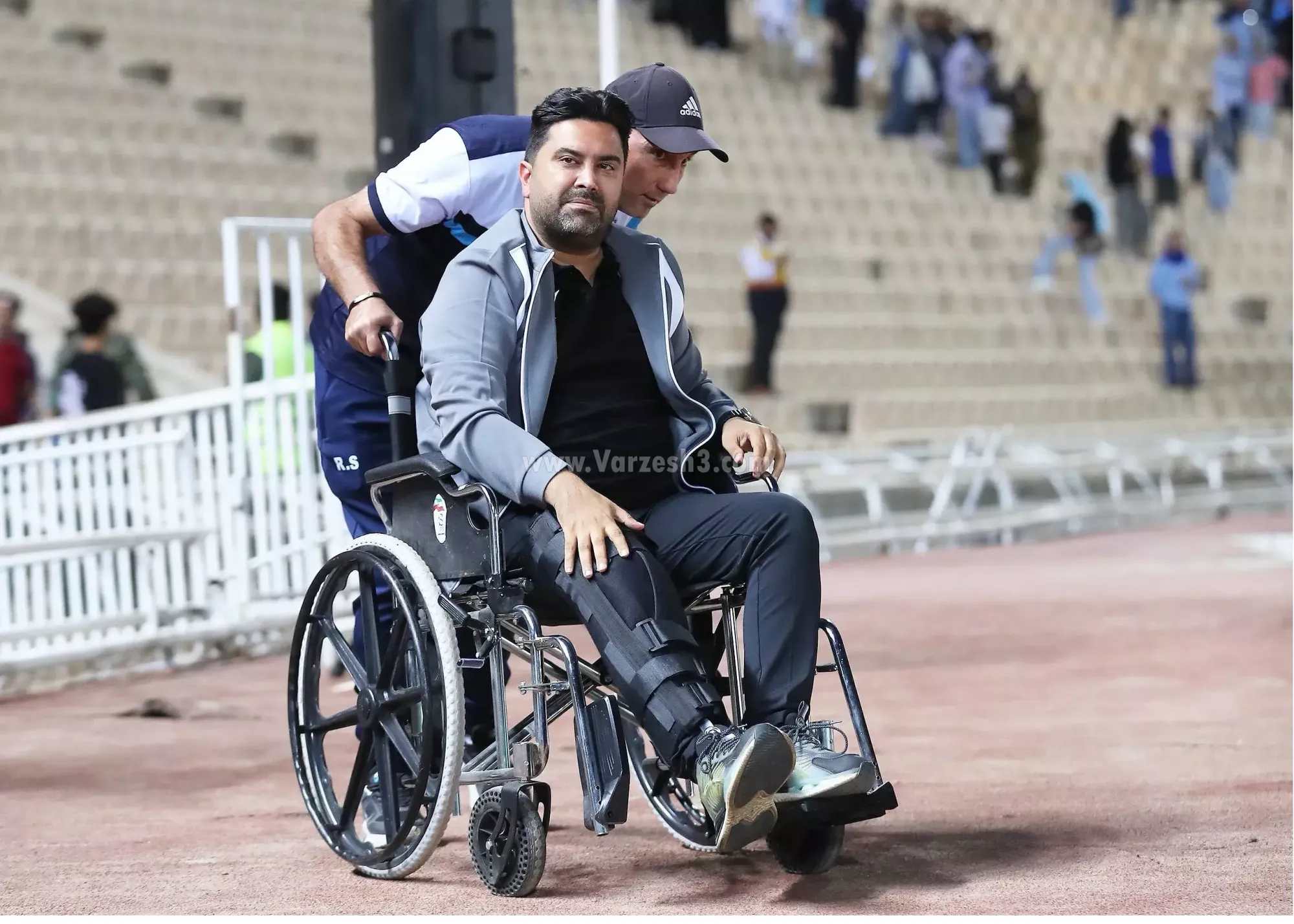 مربی مصدوم لیگ، بی‌خیال تمرینات نمی‌شود