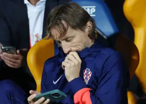 کار تمام شده است: مودریچ در میلان می‌ماند